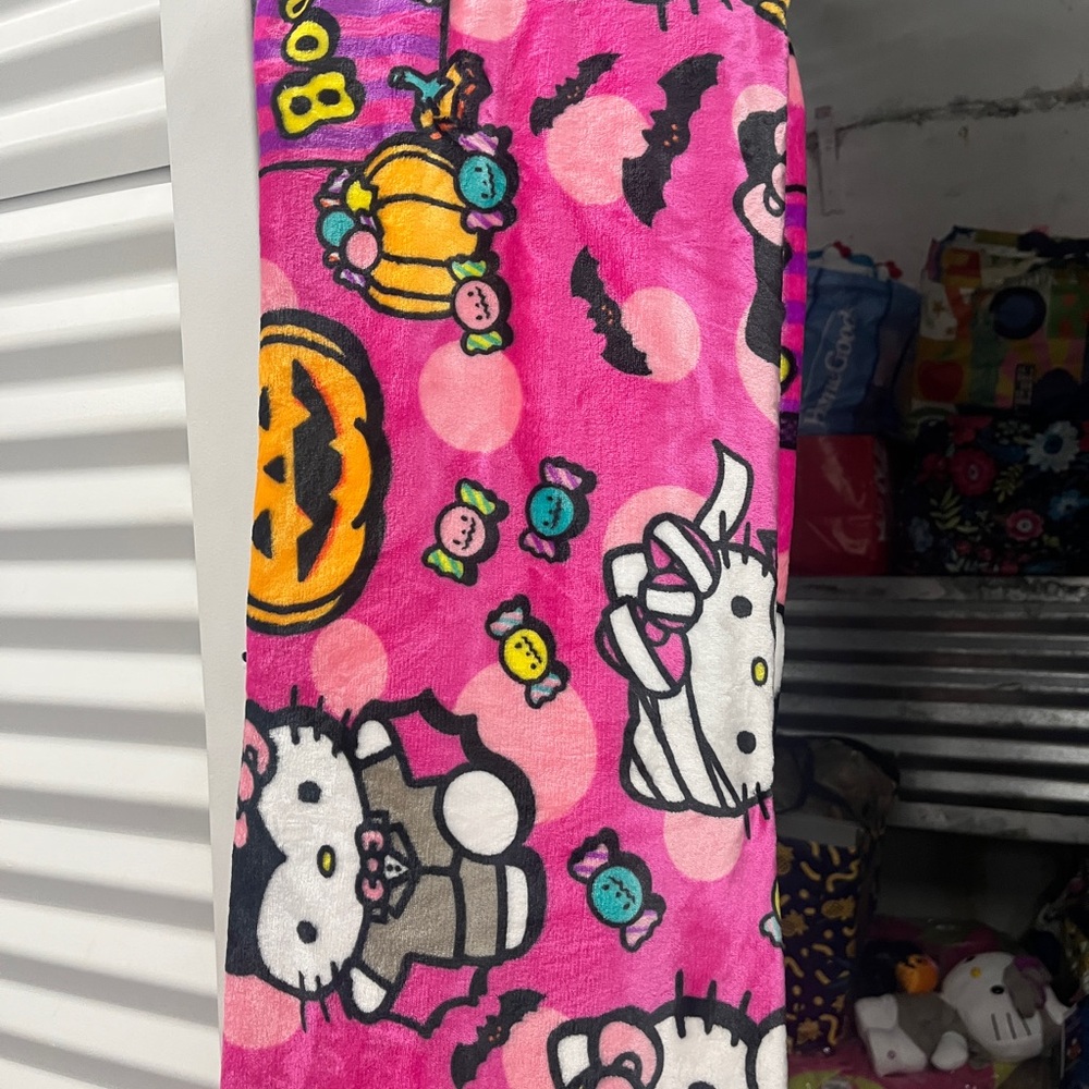 Hello Kitty Pink Halloween Dracula Candy Burlington Throw